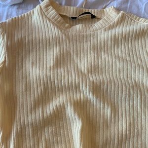 Light yellow Crop top